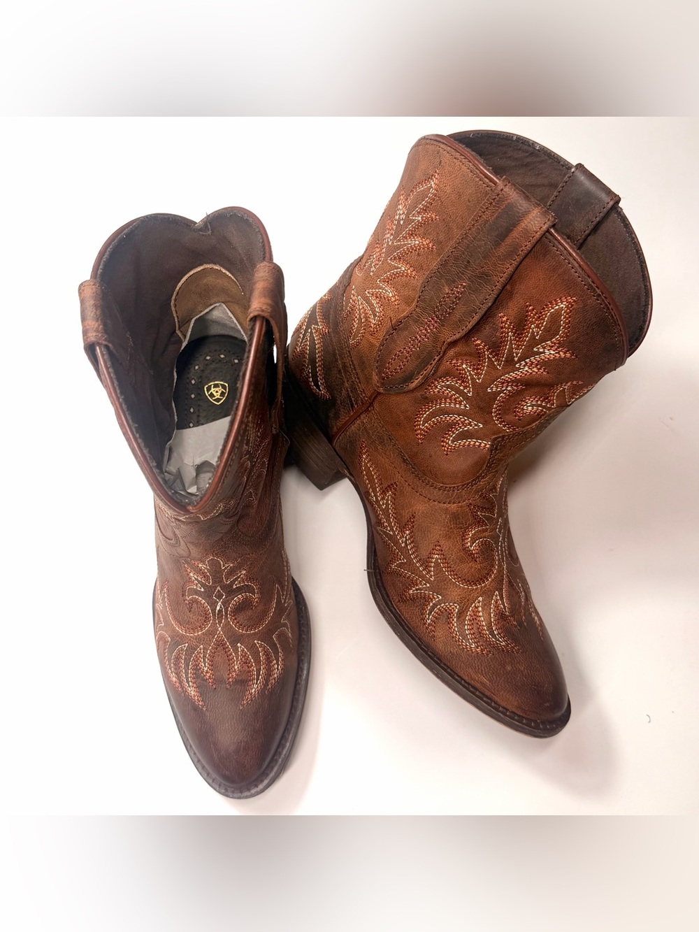 Ariat Women’s Carlin Embroidered Western Leather Ankle Booties Size - 7B - Picture 7 of 10